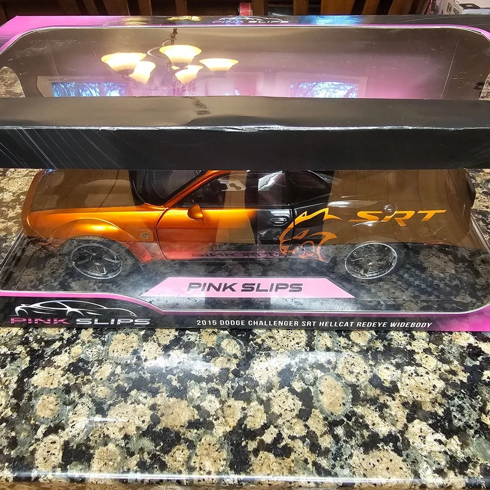 New! Jada Pink Slips 2015 Dodge Challenger SRT Hellcat Redeye Widebody Car 35722